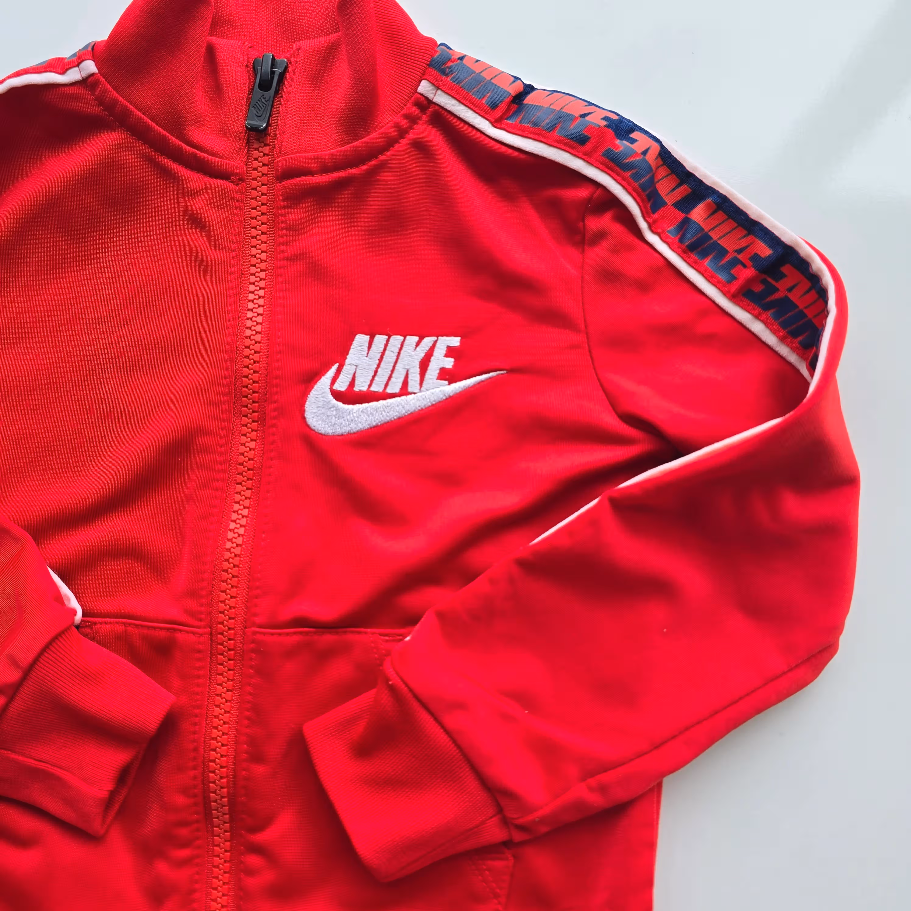 Campera NIKE - 2
