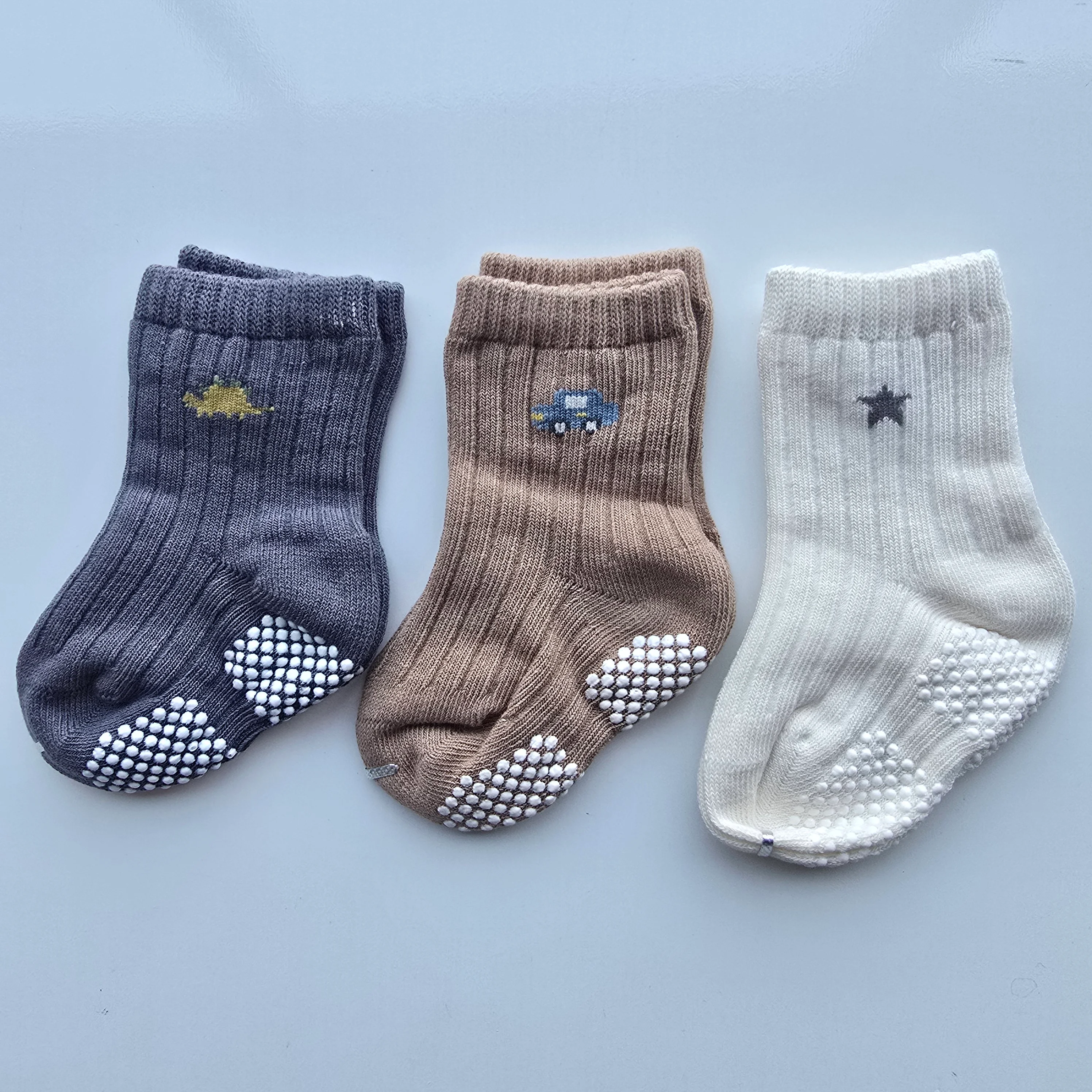 Pack X3 Medias antideslizantes 0-6M - 1