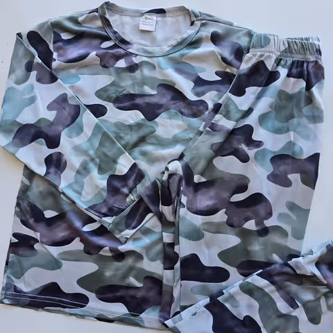 Conjunto Pijama Shein 6-7A - vista alternativa