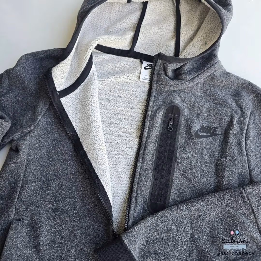 Campera NIKE 10-12A - 4