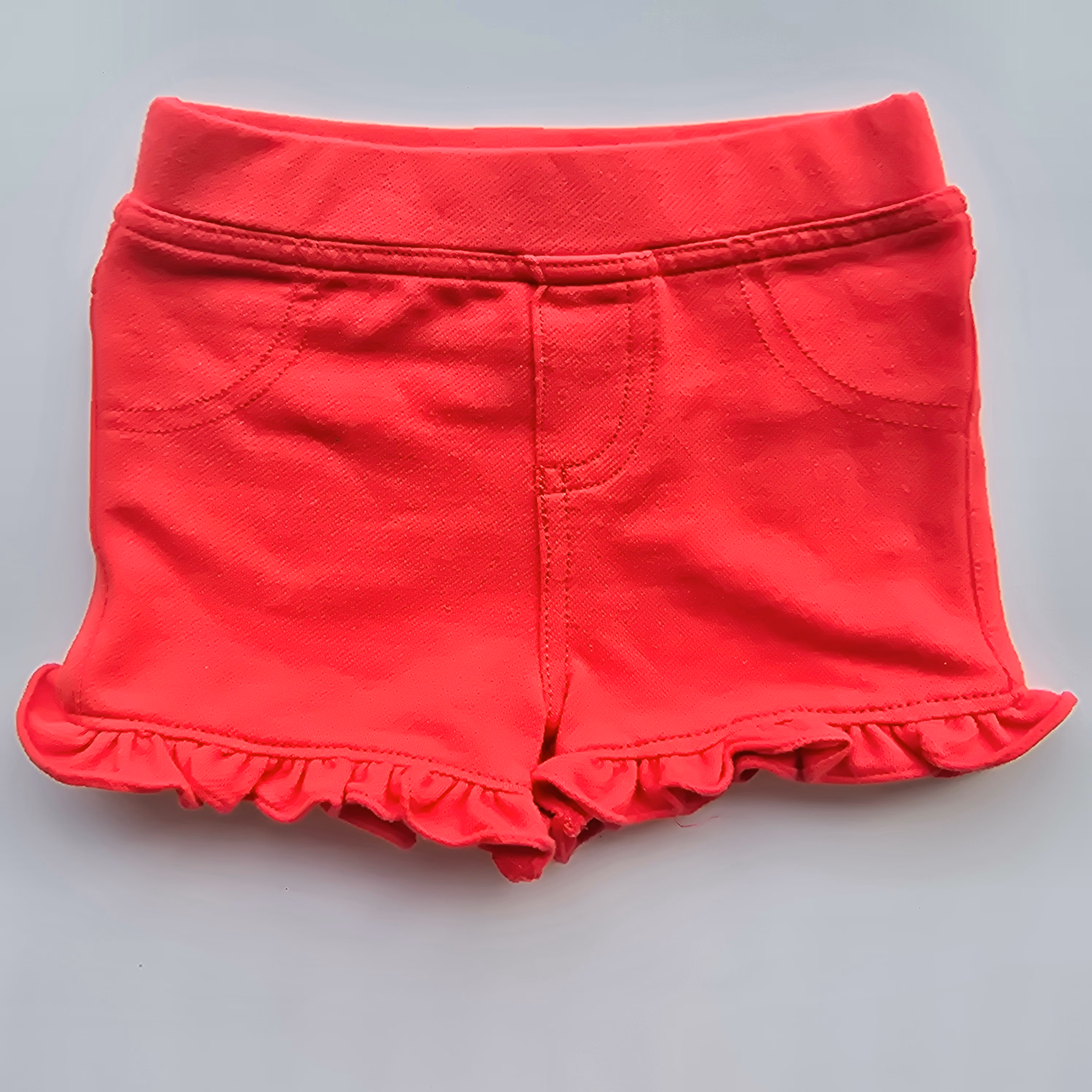 Short Tahari - 1