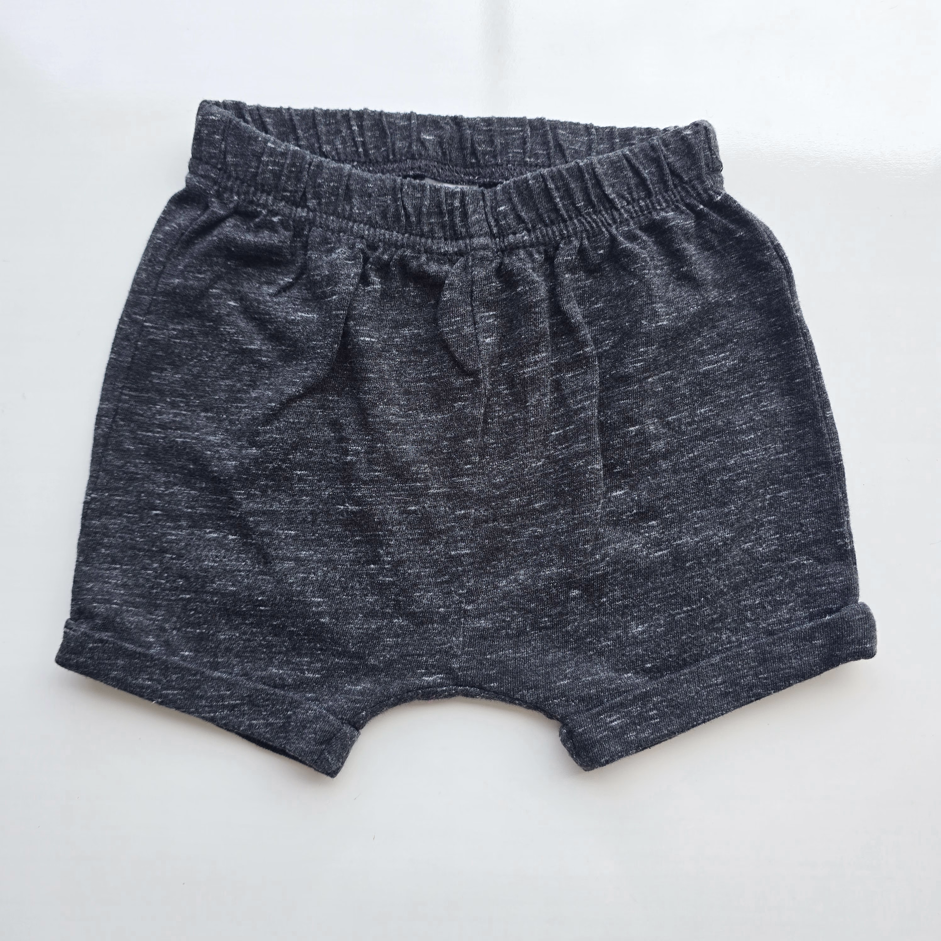 Short Old Navy 6-12M - 1