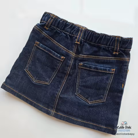 Pollerita Old Navy con brillito - vista alternativa