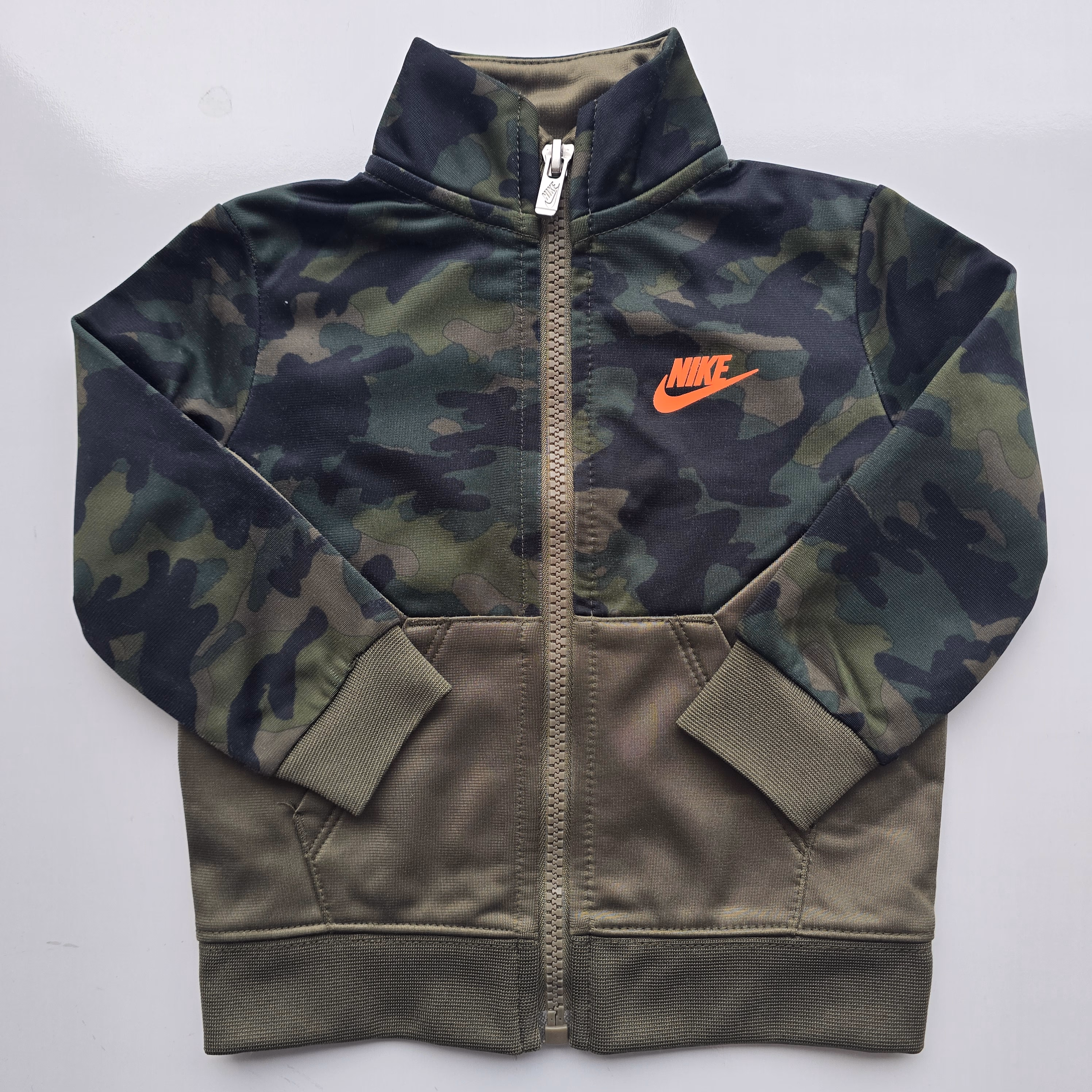 Campera NIKE - 1